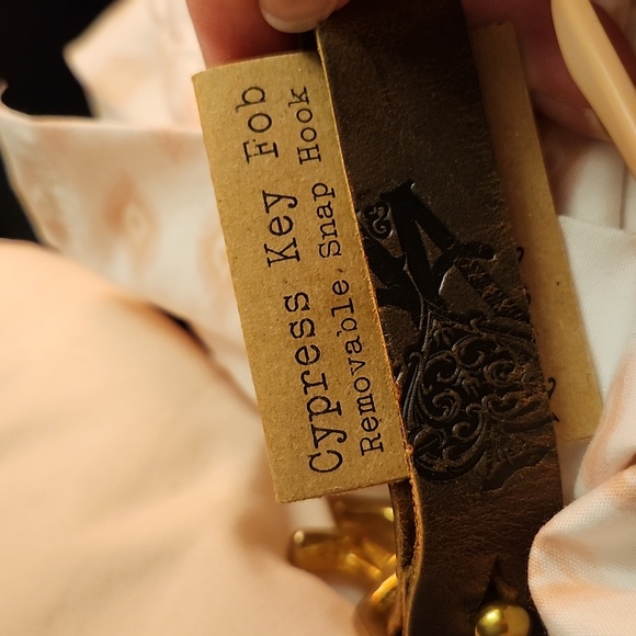 Ace & Archer Cypress hand crafted leather key fob, New! Rare! - Picture 7 of 8